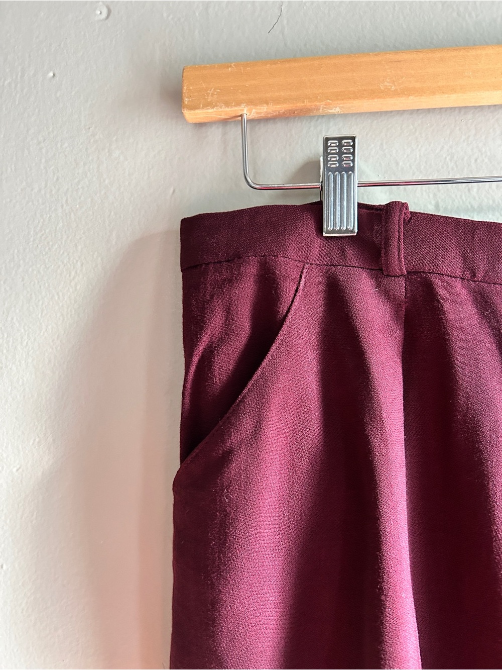 Jones New York 100% Wool Pleated Dress Pants Sz 14 Burgundy - Picture 7 of 11